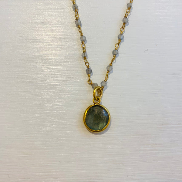 Semi-precious stone necklace
