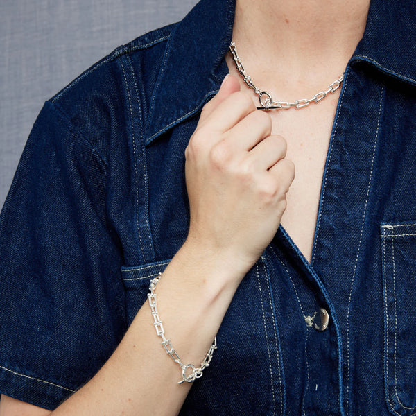 London chain necklace