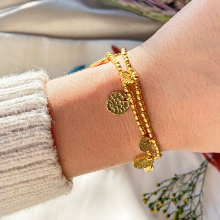Gold coin deals bracelet design